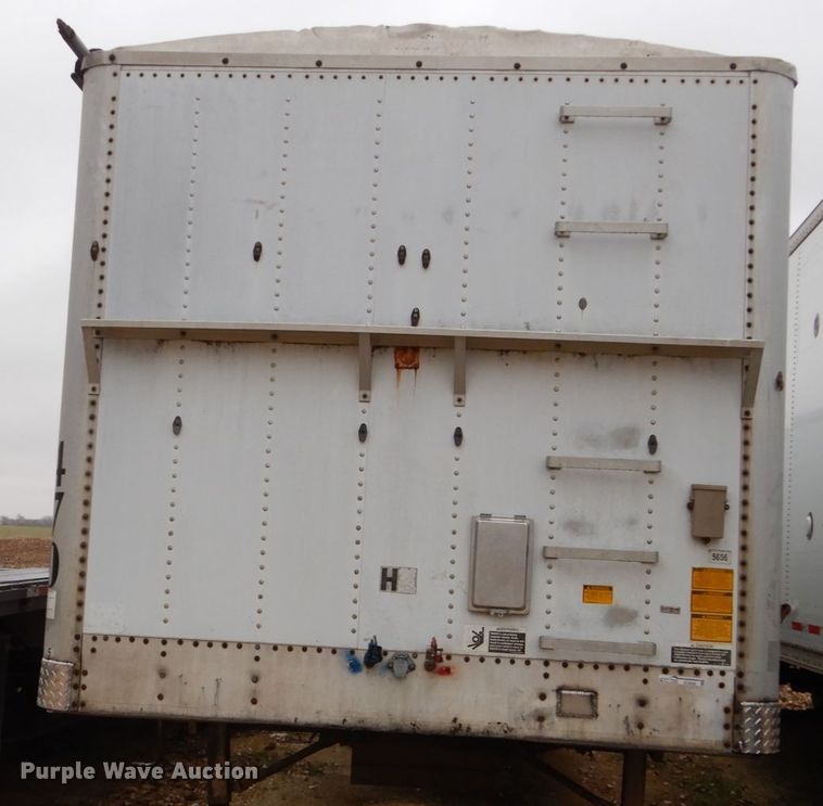 image for item EC9095 1990 Wilson double hopper bottom grain trailer