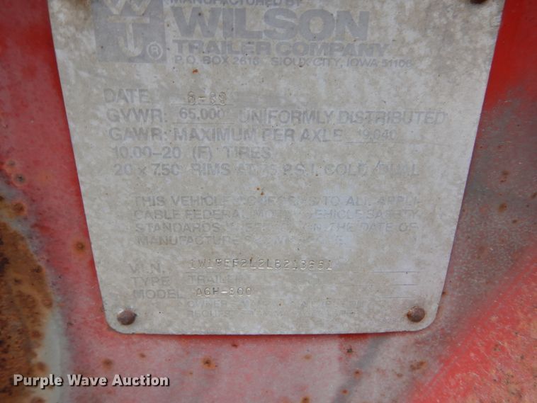 image for item EC9095 1990 Wilson double hopper bottom grain trailer