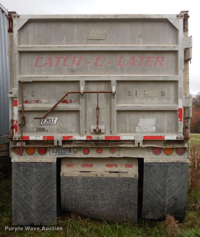 image for item EC9096 1993 East end dump trailer