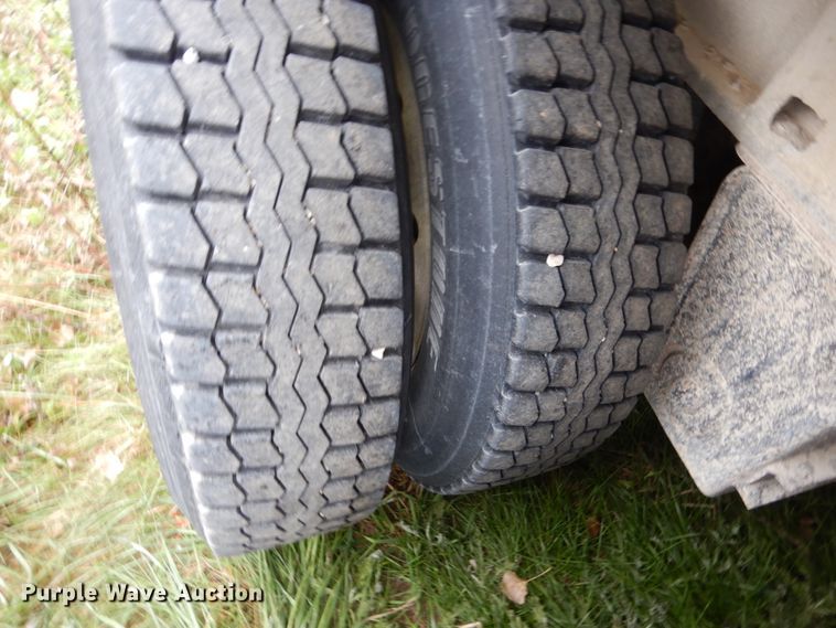 image for item EC9096 1993 East end dump trailer