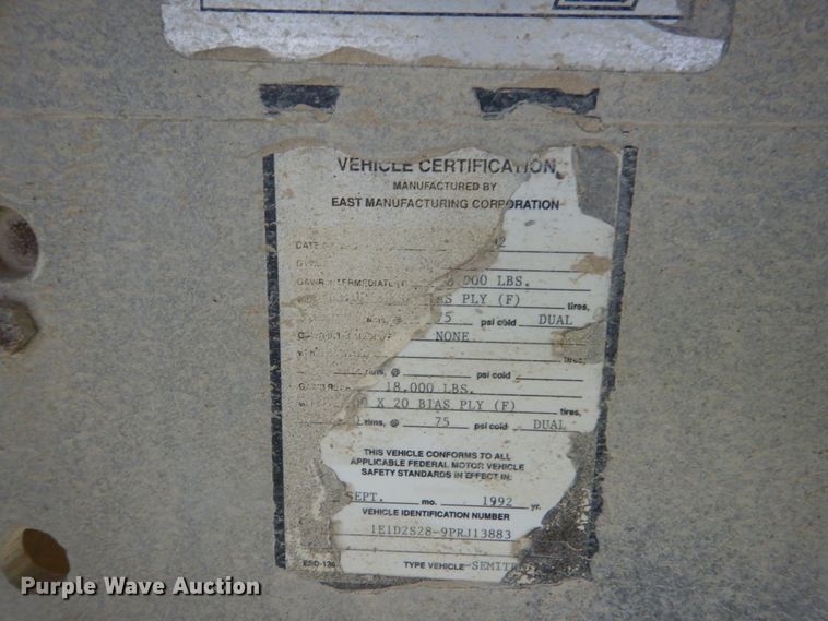 image for item EC9096 1993 East end dump trailer