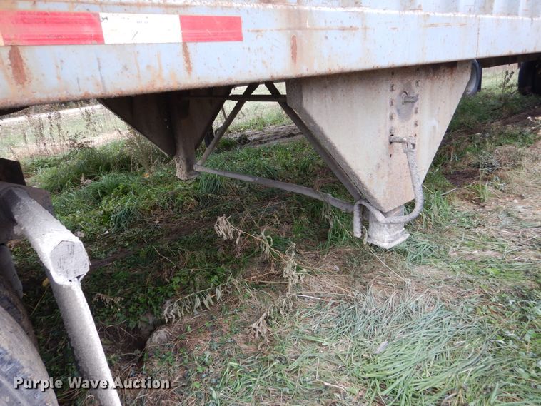 image for item EC9097 2000 Wilkens 48126SCG0TW live bottom trailer