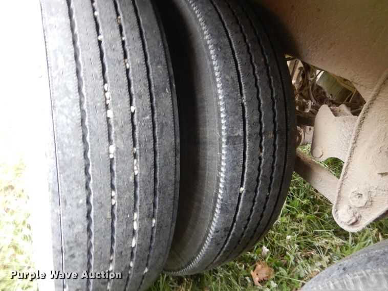 image for item EC9097 2000 Wilkens 48126SCG0TW live bottom trailer