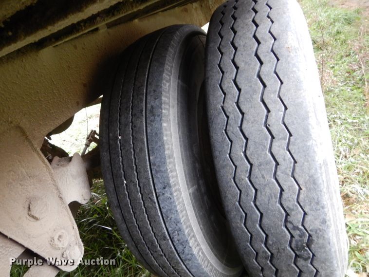 image for item EC9097 2000 Wilkens 48126SCG0TW live bottom trailer