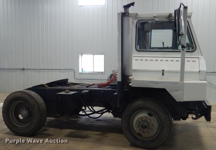 image for item EC9152 1997 Ottawa 30 yard truck