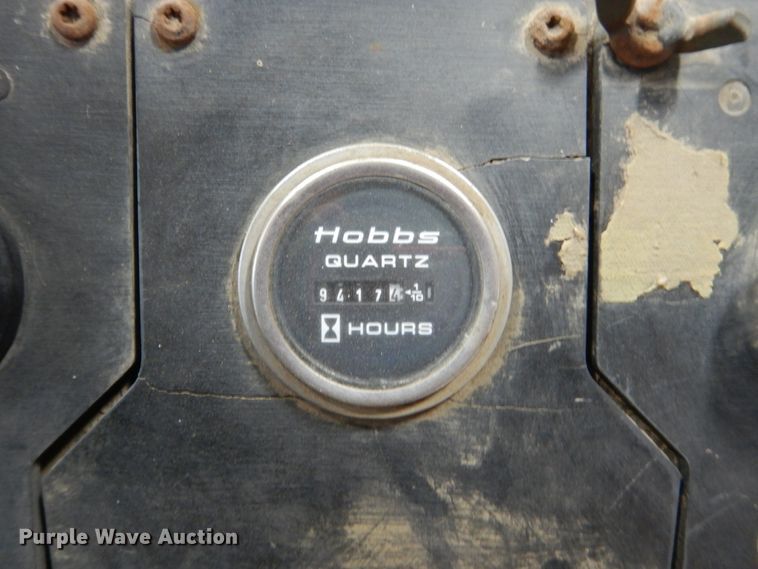 image for item EC9152 1997 Ottawa 30 yard truck