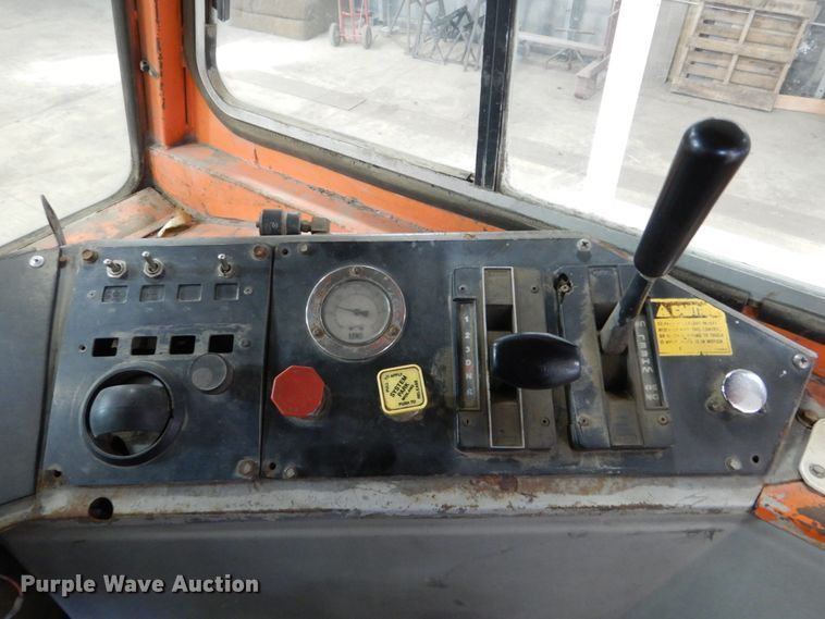 image for item EC9152 1997 Ottawa 30 yard truck