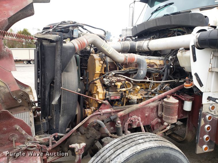 image for item ET9934 1999 Kenworth W900 semi truck