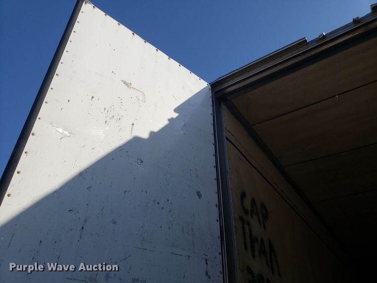 image for item ET9952 1998 Utility dry van trailer