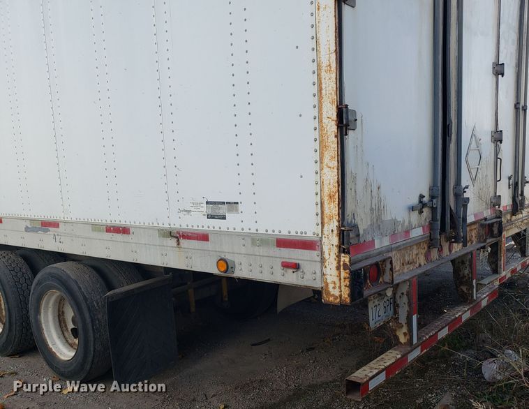 image for item ET9953 1996 Trailmobile dry van trailer