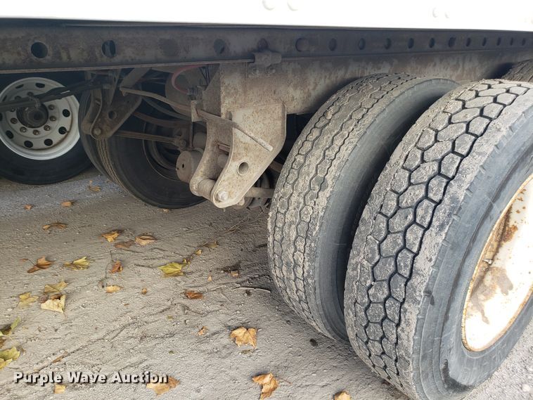 image for item ET9953 1996 Trailmobile dry van trailer