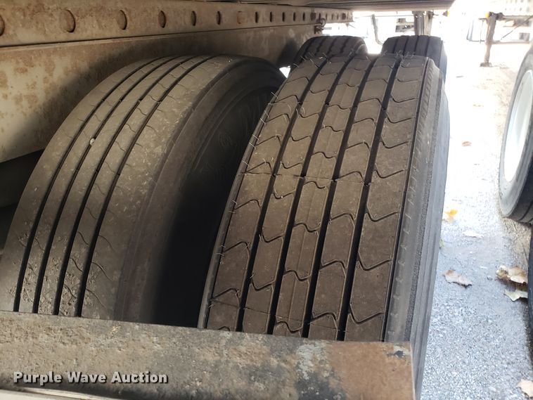 image for item ET9953 1996 Trailmobile dry van trailer