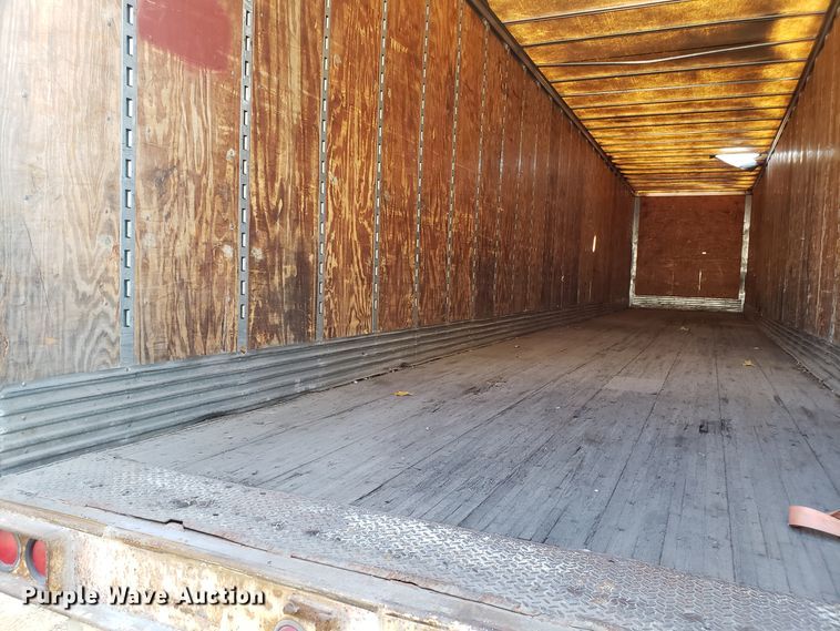 image for item ET9953 1996 Trailmobile dry van trailer