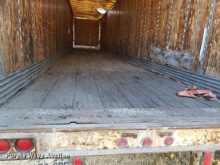 image for item ET9953 1996 Trailmobile dry van trailer