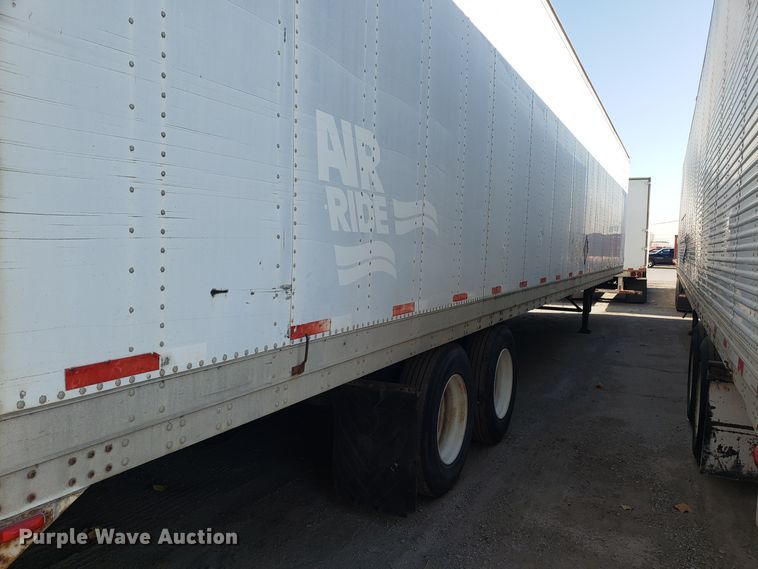 image for item ET9954 1997 Stoughton dry van trailer