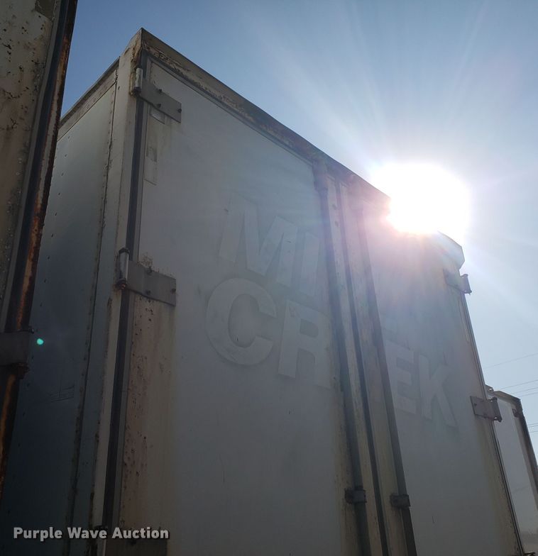 image for item ET9954 1997 Stoughton dry van trailer