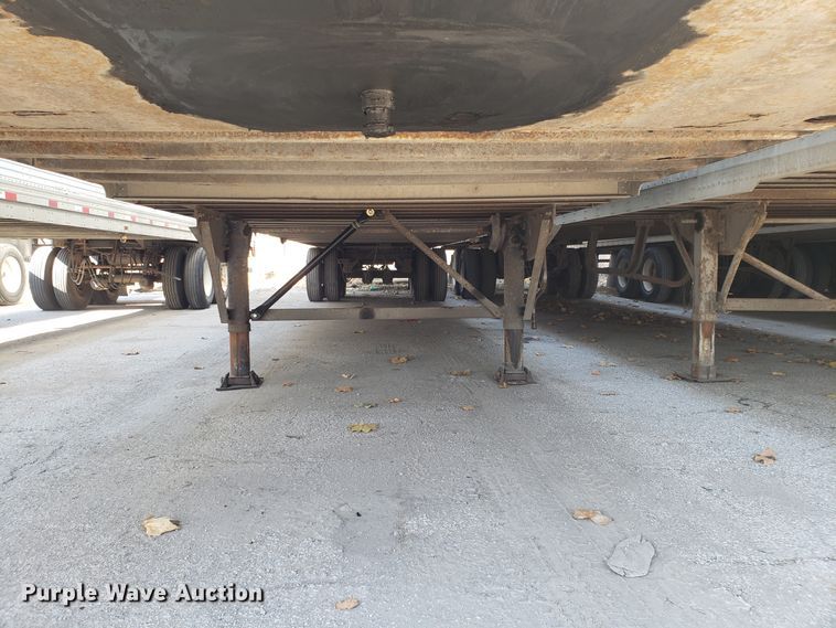 image for item ET9954 1997 Stoughton dry van trailer