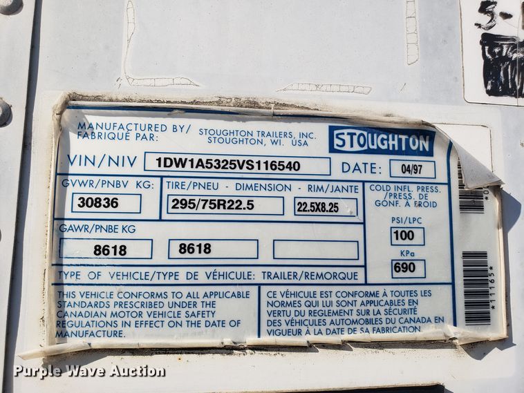 image for item ET9954 1997 Stoughton dry van trailer