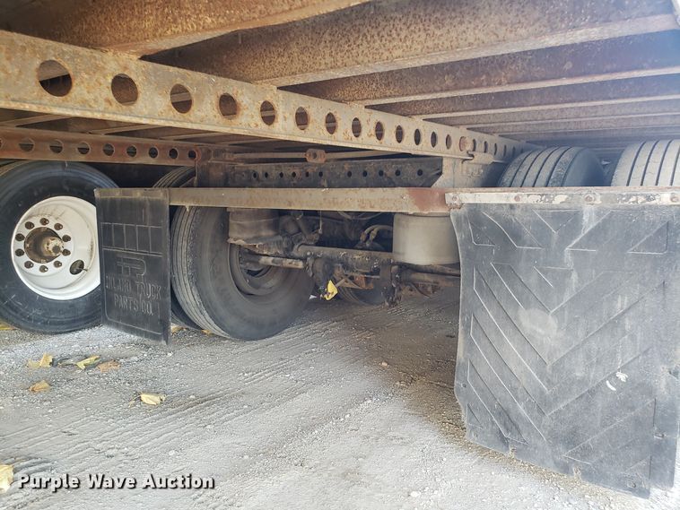 image for item ET9954 1997 Stoughton dry van trailer