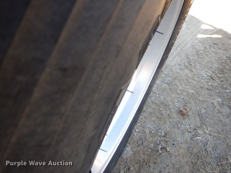 image for item FA9851 2001 Peterbilt 378 semi truck