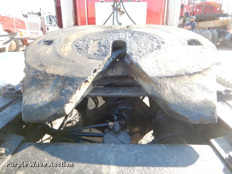 image for item FA9851 2001 Peterbilt 378 semi truck