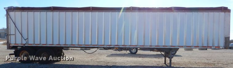 image for item FA9902 1996 Trailmobile commodity trailer