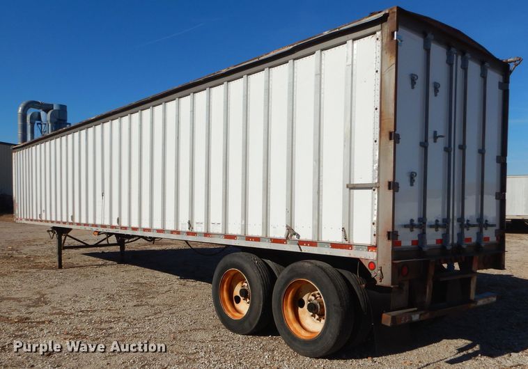 image for item FA9902 1996 Trailmobile commodity trailer