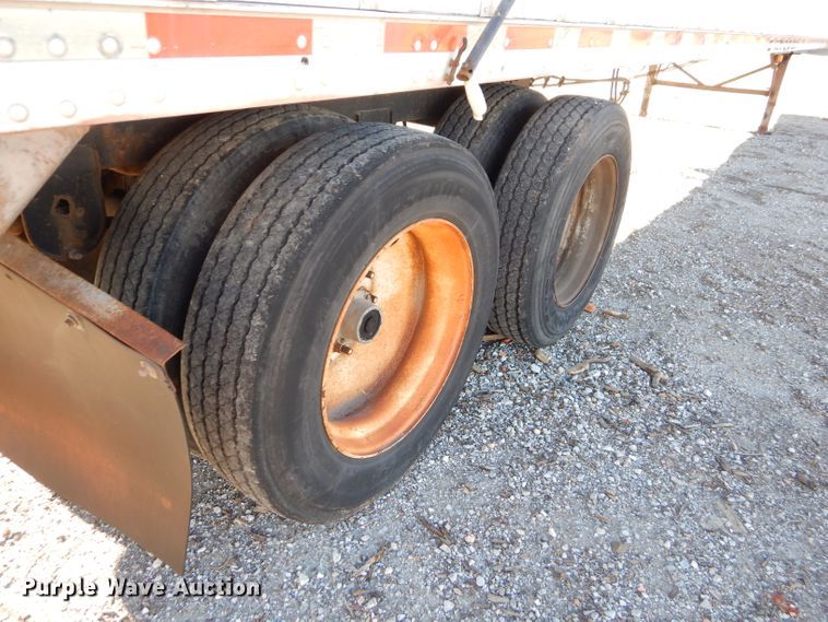 image for item FA9902 1996 Trailmobile commodity trailer