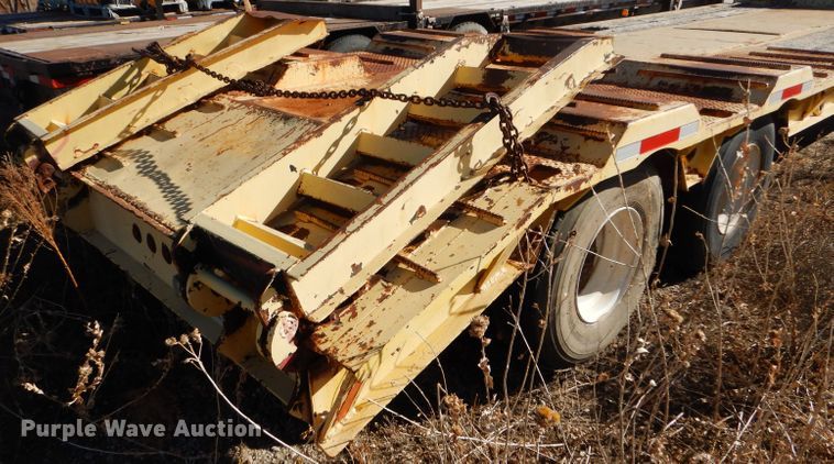 image for item FG9863 1980 Hercules equipment trailer