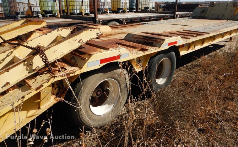 image for item FG9863 1980 Hercules equipment trailer