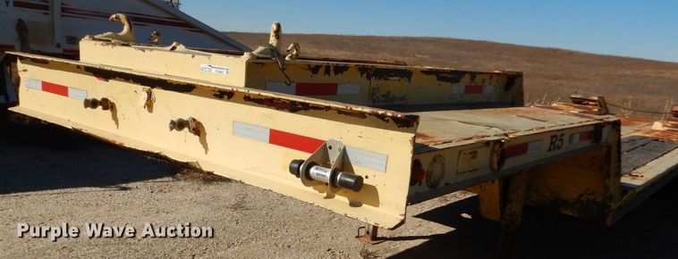 image for item FG9863 1980 Hercules equipment trailer
