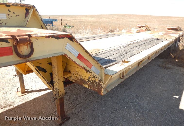 image for item FG9863 1980 Hercules equipment trailer