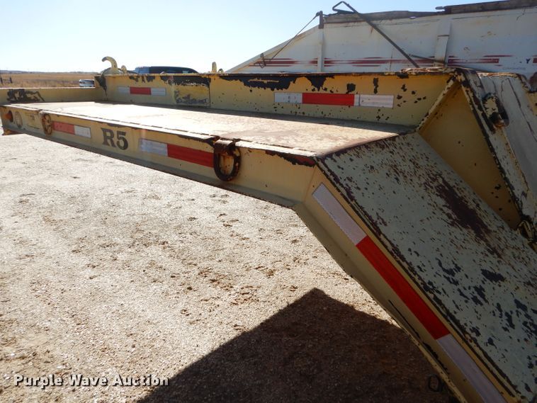 image for item FG9863 1980 Hercules equipment trailer