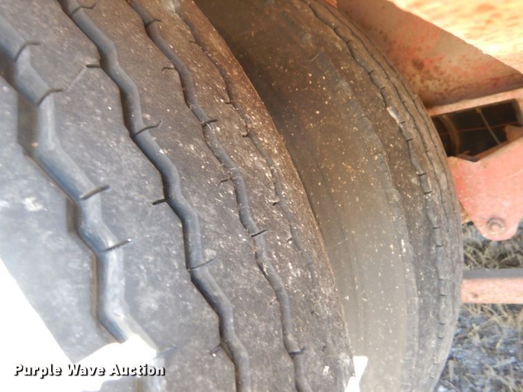 image for item FG9863 1980 Hercules equipment trailer