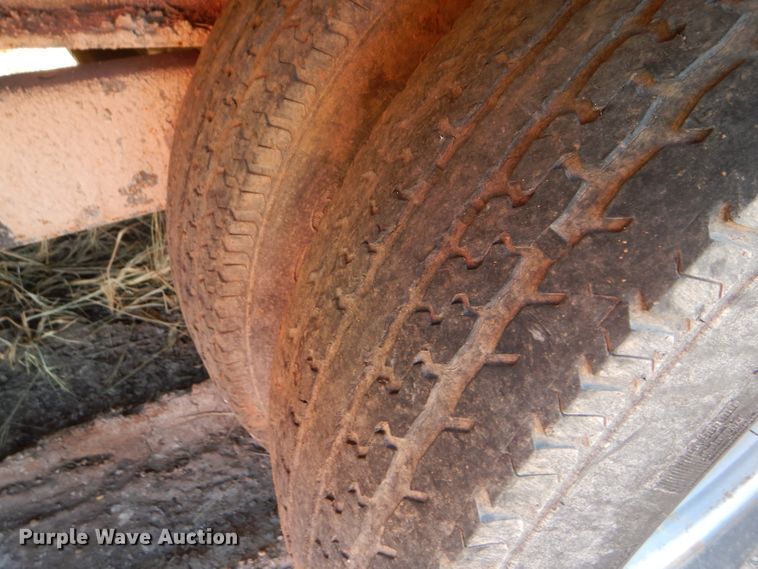 image for item FJ9891 2010 EZ Haul Low Pro equipment trailer