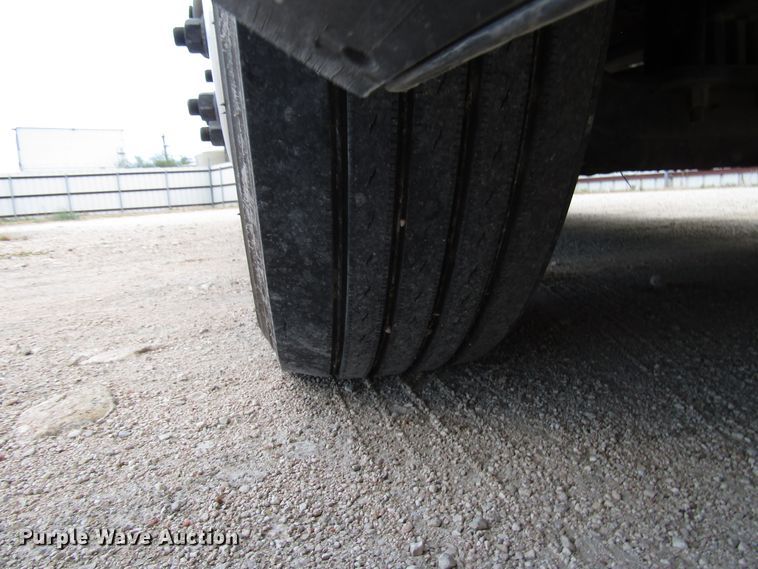 image for item FO9378 2016 Kenworth T680 semi truck