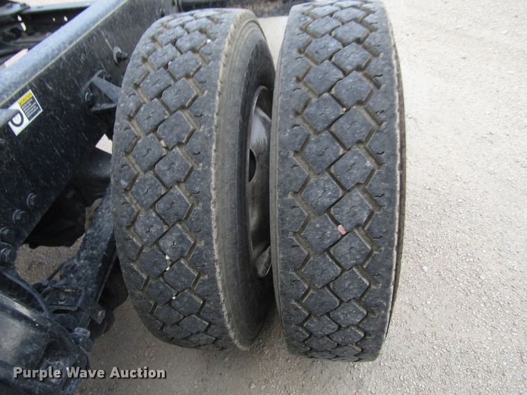 image for item FO9378 2016 Kenworth T680 semi truck