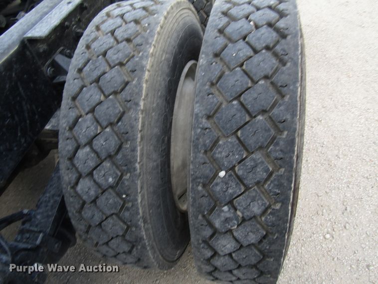 image for item FO9378 2016 Kenworth T680 semi truck