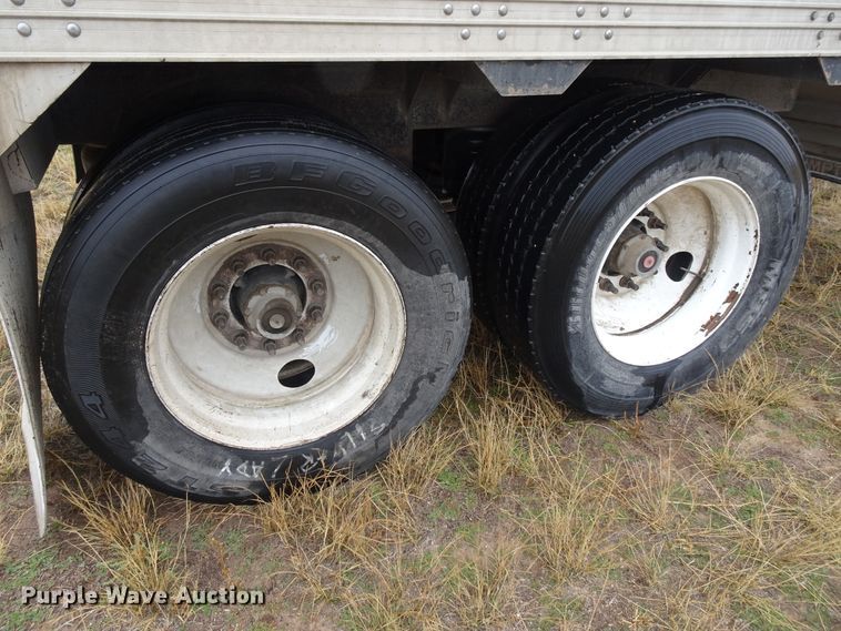 image for item GC9074 2004 Timpte double hopper grain trailer