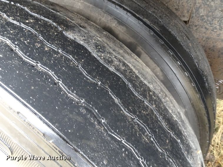 image for item GC9074 2004 Timpte double hopper grain trailer