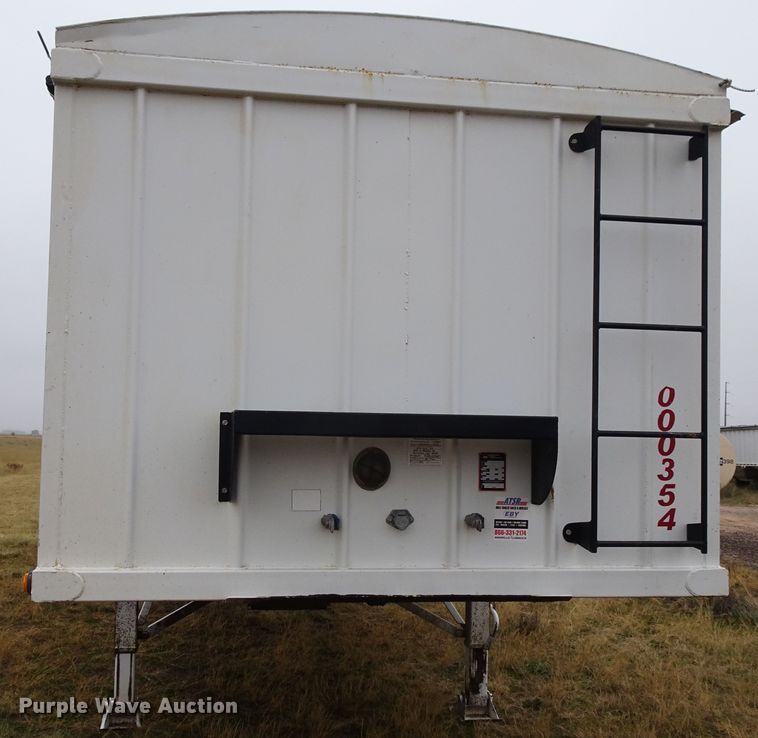 image for item GC9075 2009 CTS GHT-40 ST double hopper grain trailer