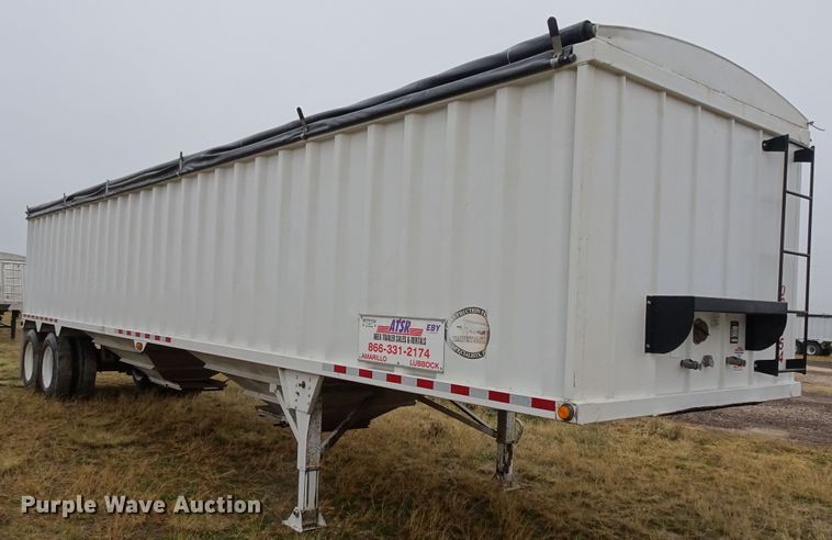 image for item GC9075 2009 CTS GHT-40 ST double hopper grain trailer