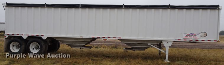 image for item GC9075 2009 CTS GHT-40 ST double hopper grain trailer