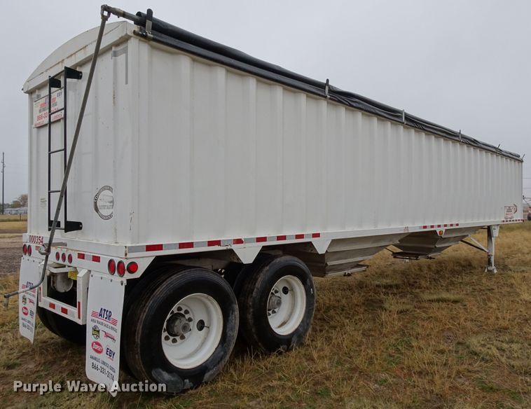 image for item GC9075 2009 CTS GHT-40 ST double hopper grain trailer