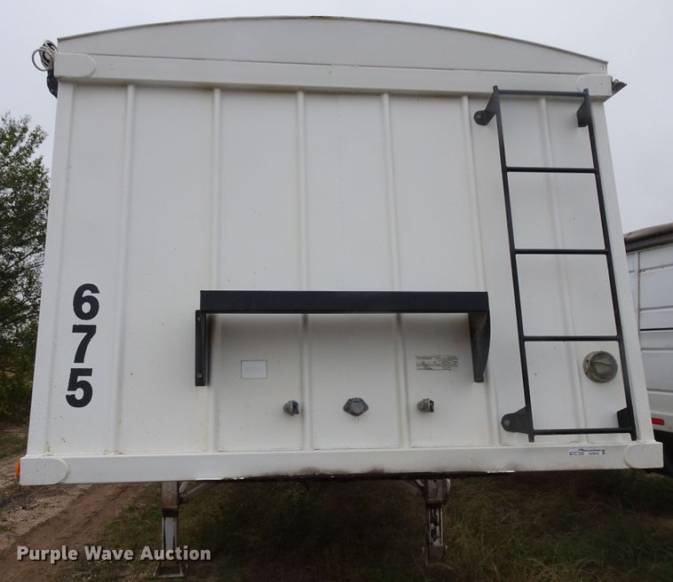 image for item GC9078 2010 CTS GHT-40 double hopper grain trailer