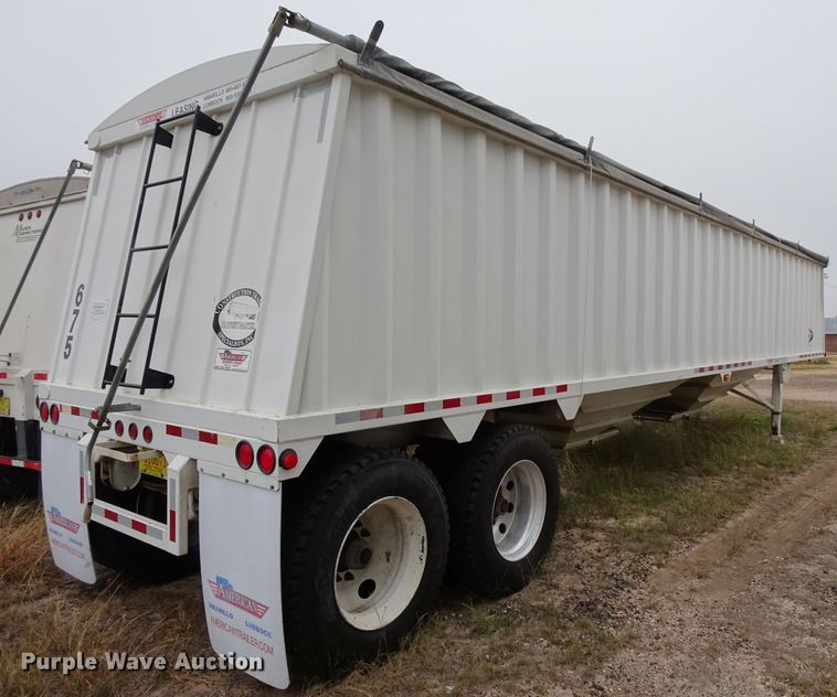 image for item GC9078 2010 CTS GHT-40 double hopper grain trailer