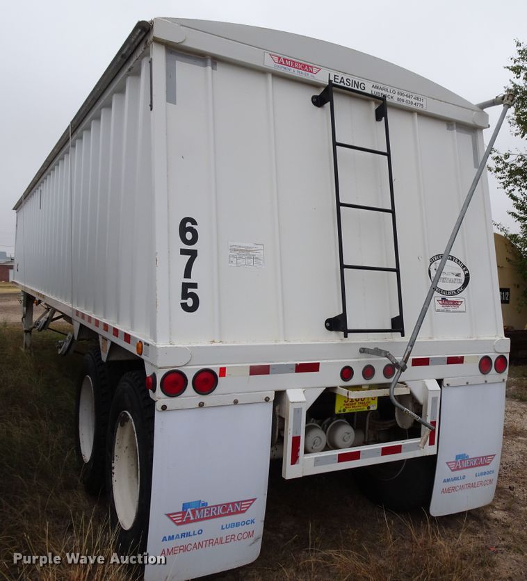 image for item GC9078 2010 CTS GHT-40 double hopper grain trailer