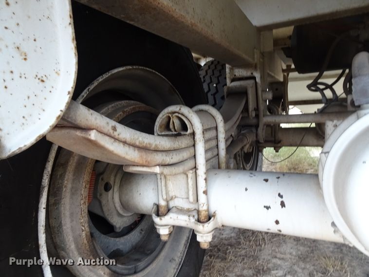 image for item GC9078 2010 CTS GHT-40 double hopper grain trailer