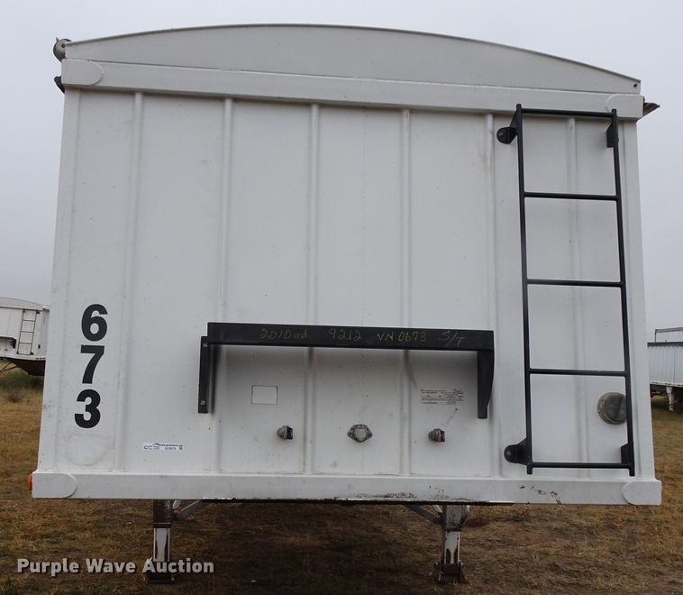 image for item GC9079 2010 CTS GHT-40 double hopper grain trailer