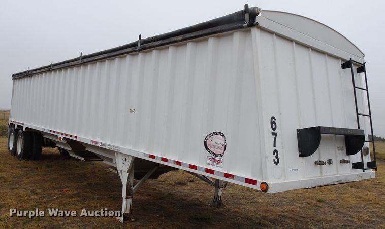 image for item GC9079 2010 CTS GHT-40 double hopper grain trailer